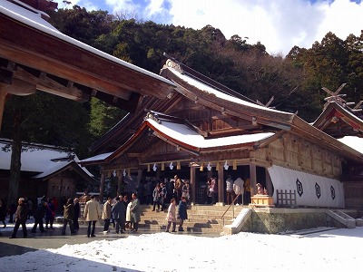 雪の美保神社